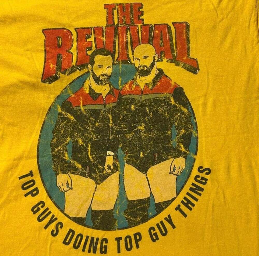 WWE The Revival T-Shirt Size L Yellow Top Guys Doing Top Guy Things